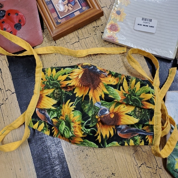 🌻 🐻  Sunflower & Bears Bundle part of bundle is NWT. - Picture 11 of 16